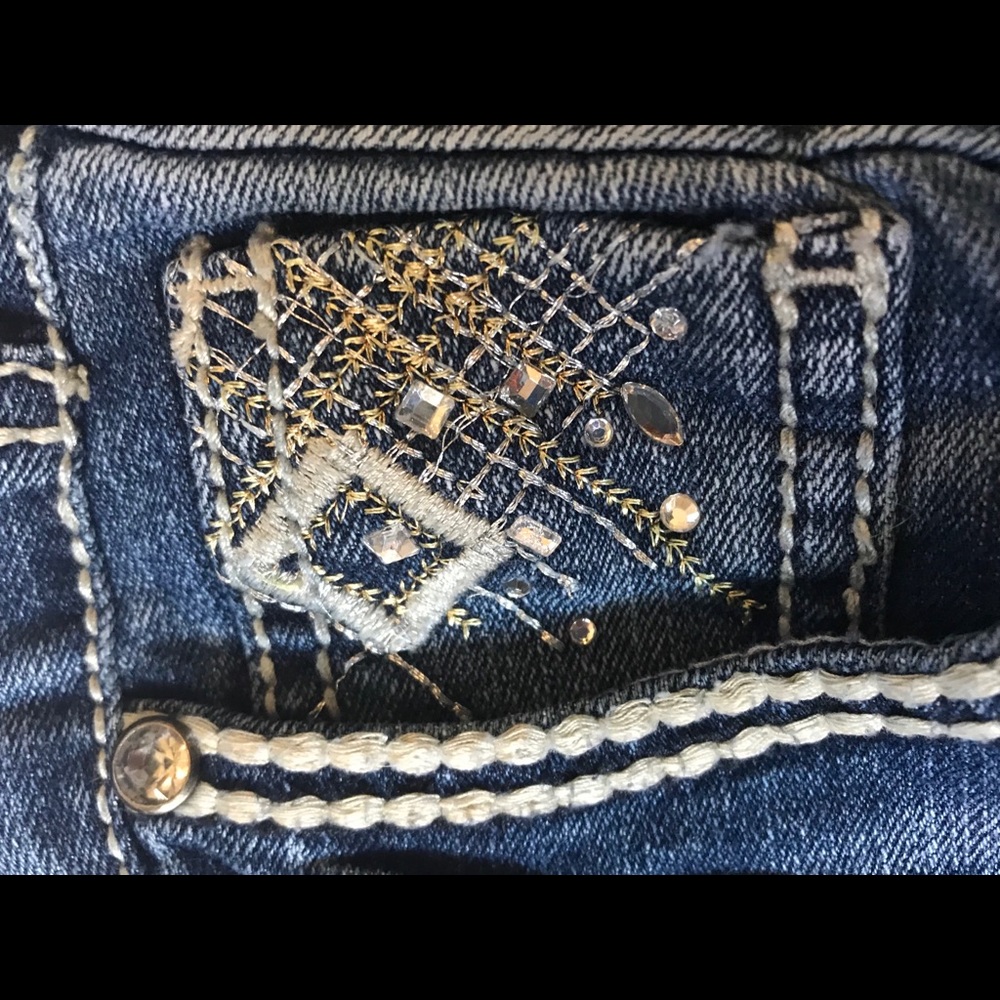 Darling Rhinestone Red Camel Girls Jeans - Picture 5 of 8